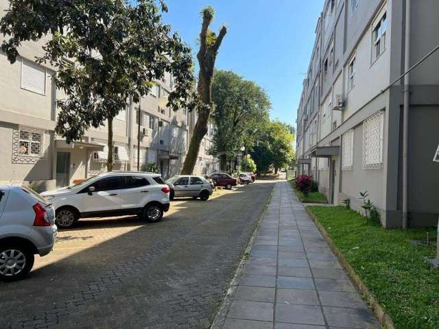 Ótimo apartamento de 2 dormitórios, recém reformado no bairro Sarandi, na esquina com a Assis Brasil, perto de pontos de ônibus, 50 metros da Cassol . Apartamento muito bem localizado e  de fácil aces