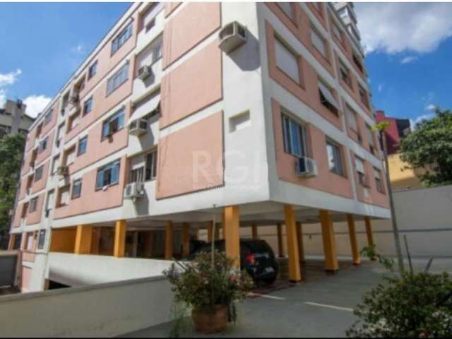 Andar alto, arejado e com muito sol, proximidades Encol-União e Zaffari Carazinho. Apartamento de 1 dormitório, banho social, living com ampla janela, posição lateral com linda vista para o bairro Bel