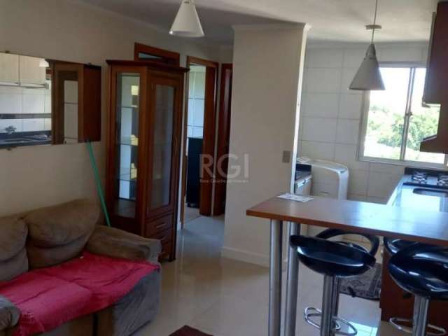 Apartamento  de 02 dormitórios. quinto andar tem 4 lances de escada. Excelente apartamento no bairro VILA NOVA com  02 dormitórios, living com 02 ambientes, cozinha toda montada e área de serviço inte