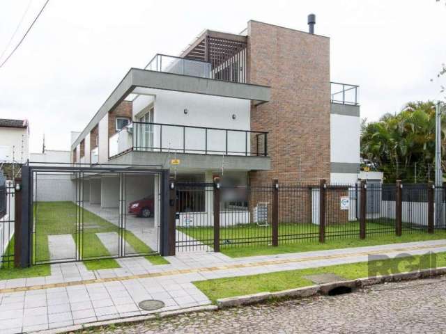 EXCELENTE CASA EM CONDOMÍNIO COM 03 SUÍTES À VENDA NO BAIRRO VILA ASSUNÇÃO. OBS - a casa na matrícula consta 268 m2 - mas depois do habite-se o proprietário cobriu uma área no 3o. piso o que aumentou 