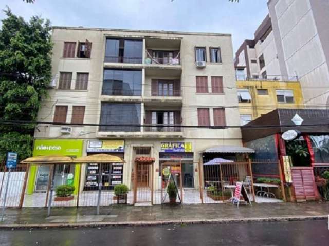 AMPLO APARTAMENTO DE FRENTE COM SACADA 3 DORMITÓRIOS !!! &lt;BR&gt;&lt;BR&gt;Apartamento à venda no Edifício Magnólia, localizado na Avenida Venâncio Aires,  na Cidade Baixa, em Porto Alegre. Com área