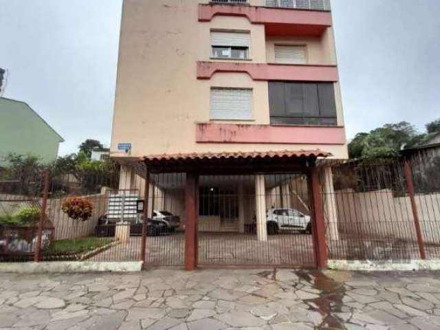 Excelente apartamento de 2 dormitórios, com sala , cozinha e banheiro, 66 metros privativos, com piso laminado na sala e quartos, e sol durante toda a manhã, vaga coberta e escriturada. Ficam os móvei