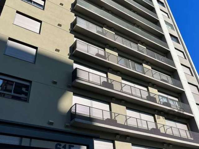 Empreendimento Senior com infraestrutura completa de lazer e serviço para saúde. Pode ser unificado com o apartamento 1103. Preço e disponibilidade do imóvel sujeitos a alteração sem aviso prévio.