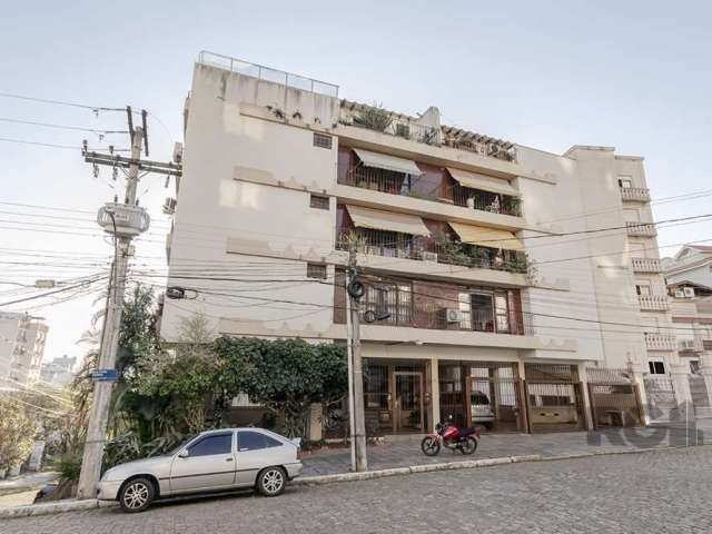 Cobertura 150,03m², com 3 dormitórios, sendo 2 suítes, banheiro social, Living 2 ambientes, cozinha americana. A suíte master conta com closet, espaço web, e amplo espaço de estar. .2 vagas individuai