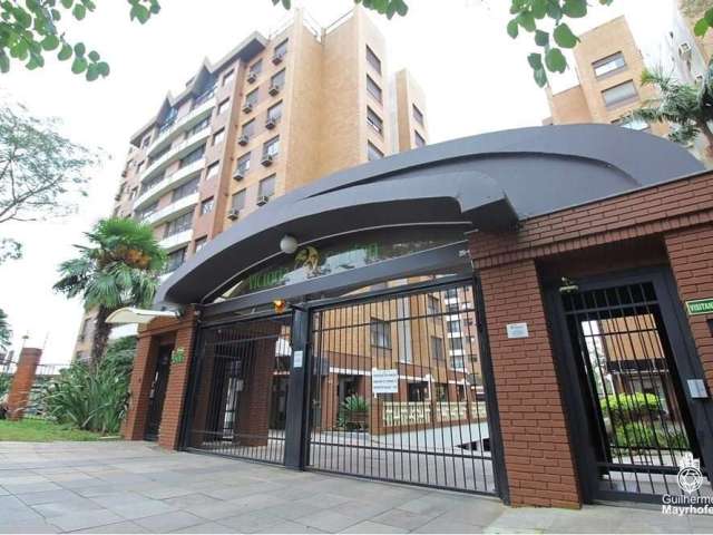 No Bairro Tristeza na Rua Dr. Mario Totta 506, no Condomínio Victória Garden, Apartamento desocupado, 3 dormitórios (1suíte), living 2 ambientes com lareira, churrasqueira, cozinha americana, área de 