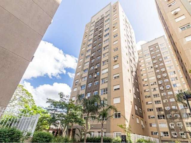 Apartamento 3 dormitórios, sendo 1 suíte; cozinha com churrasqueira e área de serviço, sala integrados, Com 1 vaga coberta. Este belo apartamento está no 6º andar, , proporcionando aos moradores uma v