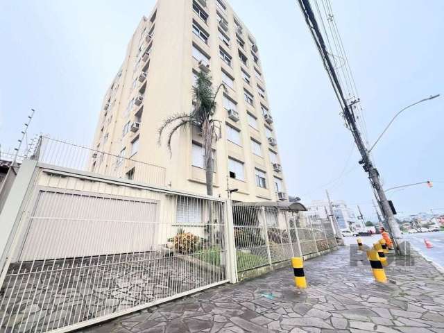 Ótimo apartamento com 57,55m² de área privativa localizado no Bairro Cristal. Apartamento semi mobiliado com 2 dormitórios, amplo living, banheiro social, cozinha integrada com a área de serviço. Poss