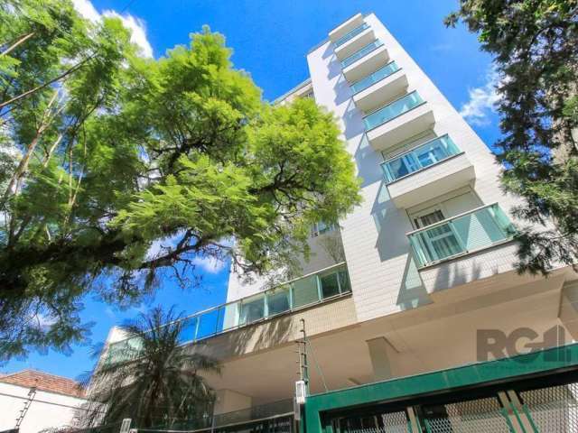 APARTAMENTO GARDEN. No coração do bairro Higienópolis, na Rua Marcelo Gama, em meio aos prédios encontramos um oásis com muito sol, céu azul e um silêncio que só é quebrado pelo canto dos pássaros abu