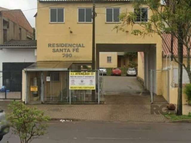 Apartamento 2 Dormitórios, andar alto, com vaga, em condomínio fechado com churrasqueira, quadra de esporte, salão de festas no Parque Santa Fé, Condomínio Baixo e Portaria 24hrs. Preço e disponibilid