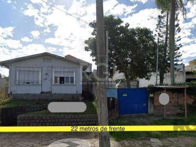 Terreno para edificação ou investimento para venda no bairro Tristeza. Medidas 22 x 40, total de 880m2. Preço e disponibilidade do imóvel sujeitos a alteração sem aviso prévio.