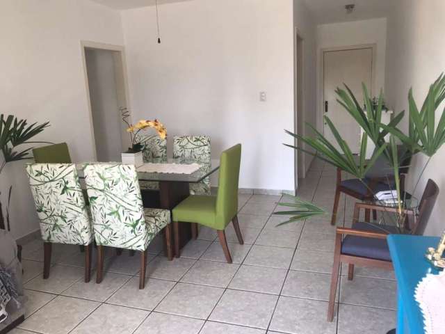 Apartamento 3 dormitórios, 2 varandas, no bairro Cristal, Porto Alegre/RS.      &lt;BR&gt;&lt;BR&gt;Amplo e iluminado apartamento no bairro Cristal, em prédio singular, com bela vista para o Guaíba e 