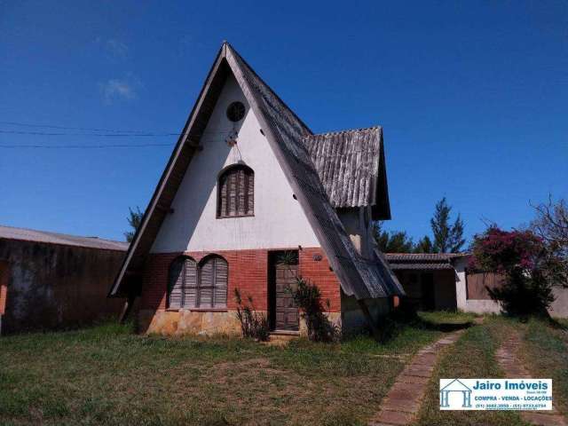 Sobrado com 3 dormitórios à venda por R$ 175.000,00 - Centro - Balneário Pinhal/RS