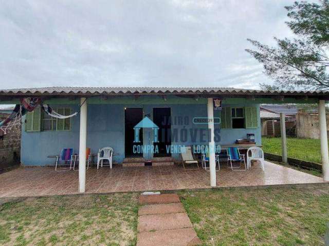 CASA GEMINADA A DUAS QUADRAS DO MAR!!! com 4 dormitórios à venda por R$ 185.000 - Centro - Balneário Pinhal/RS