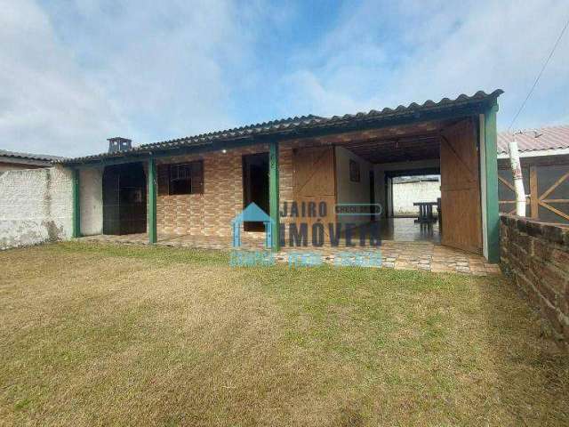 Casa com 2 dormitórios à uma quadra do MAR à venda por R$ 165.000 - Centro - Balneário Pinhal/RS