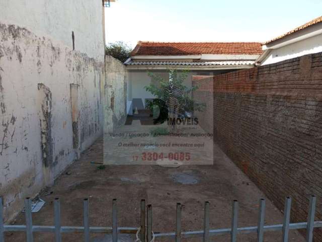 Casa para Locação em São José do Rio Preto, Bom Jardim, 2 dormitórios, 1 banheiro, 1 vaga