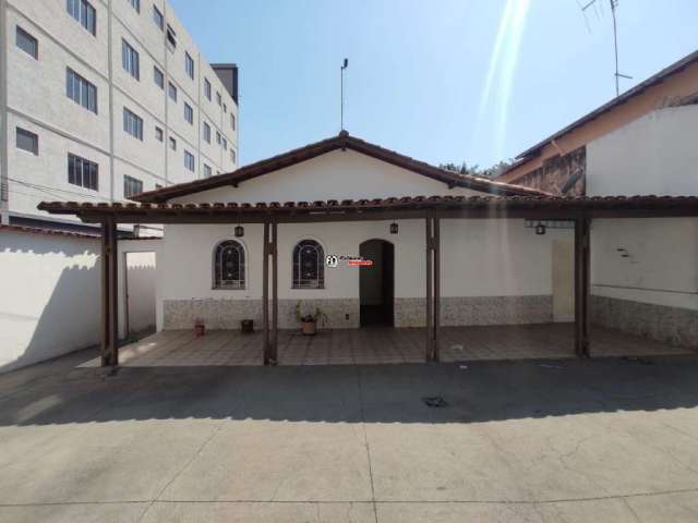 Casa com 6 quartos à venda na Rua Reynaldo Smith Camargos, 1, Santa Amélia, Belo Horizonte por R$ 680.000