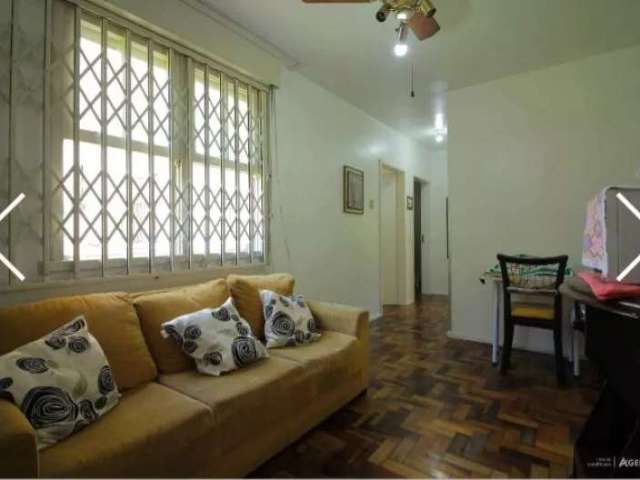 Apartamento para venda no Bairro Santo Antônio em Porto Alegre - *254