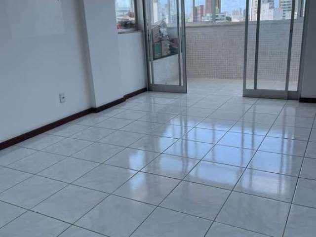 Apartamento 3 quartos suíte elevador 2 garagens campo futebol à venda jardm apipema ondina