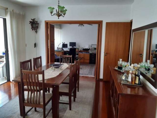 Apartamento com 3 dormitórios à venda, 212 m² - Centro - Pelotas/RS