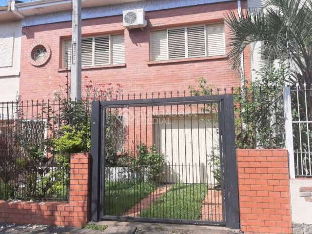 Casa em condomínio fechado com 3 quartos à venda na Rua Nossa Senhora da Medianeira, 95, Medianeira, Porto Alegre, 250 m2 por R$ 529.000