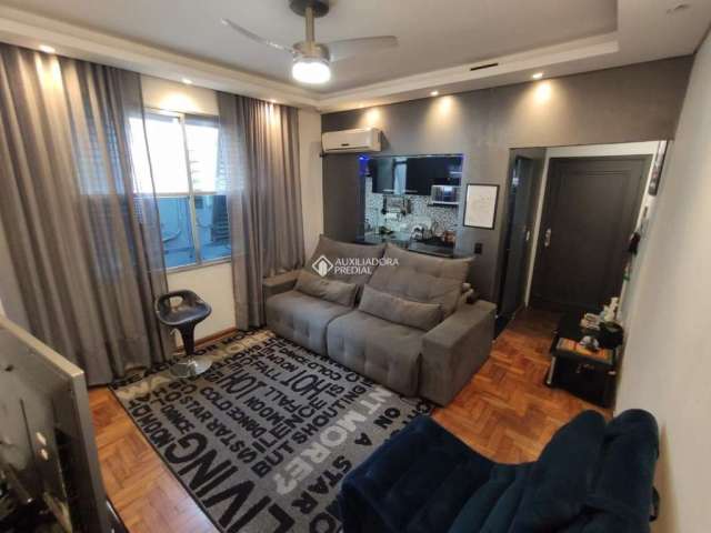 Apartamento com 2 quartos à venda na Avenida Farrapos, 975, Floresta, Porto Alegre, 57 m2 por R$ 190.000