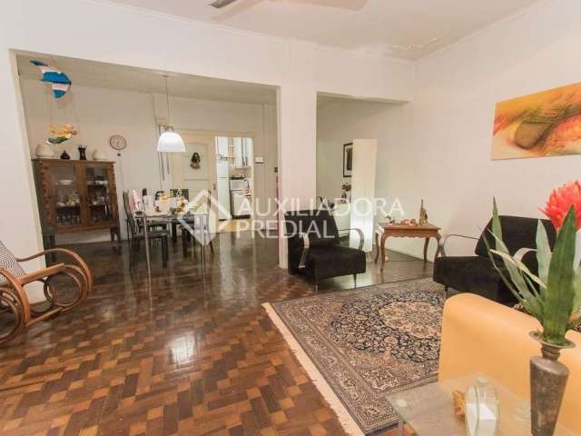 Apartamento com 3 quartos à venda na Rua Felipe Camarão, 321, Rio Branco, Porto Alegre, 101 m2 por R$ 475.000