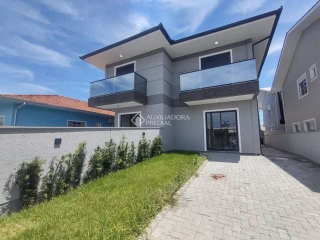 Casa com 3 quartos à venda na Rua Itapema, 400, Praia do Sonho, Palhoça, 100 m2 por R$ 600.000