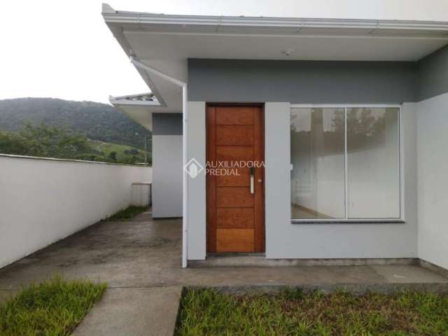 Casa com 2 quartos à venda na Avenida José Francisco Coelho, 252, Forquilhas, São José, 65 m2 por R$ 330.000