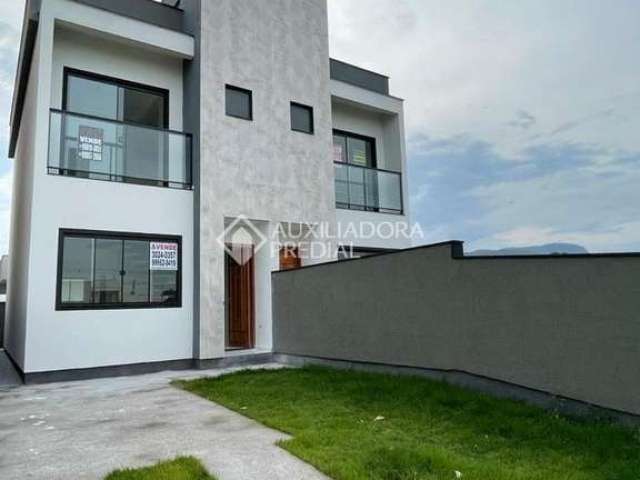 Casa com 2 quartos à venda na Rua Maria Ribeiro da Silva, 365, Bela Vista, Palhoça, 87 m2 por R$ 455.000