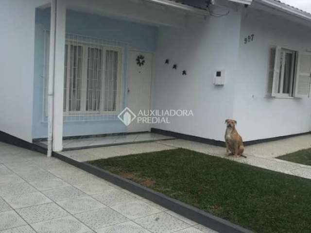 Casa com 5 quartos à venda na Rua Manoel Loureiro, 996, Barreiros, São José, 260 m2 por R$ 890.000