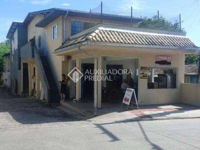 Prédio à venda na Hercilio Nicolau dos Santos, 534, Guarda do Embaú (Ens Brito), Palhoça, 150 m2 por R$ 1.060.000