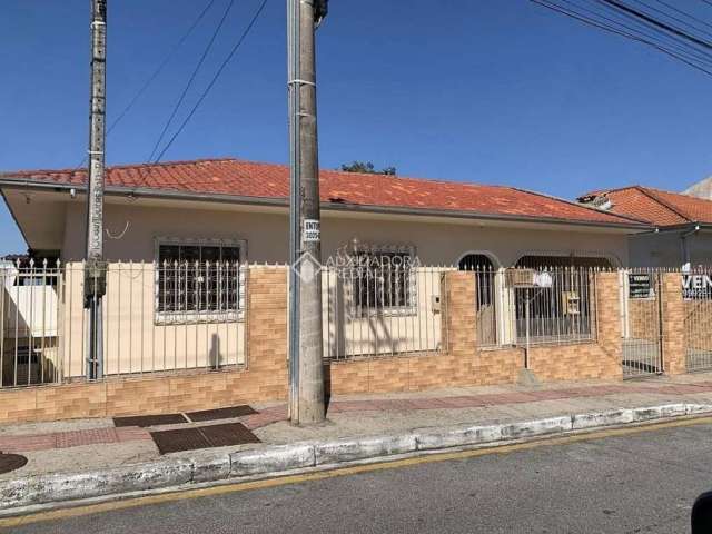 Casa com 3 quartos à venda na Rodovia BR-101, 1609, Jardim Cidade de Florianópolis, São José, 280 m2 por R$ 700.000