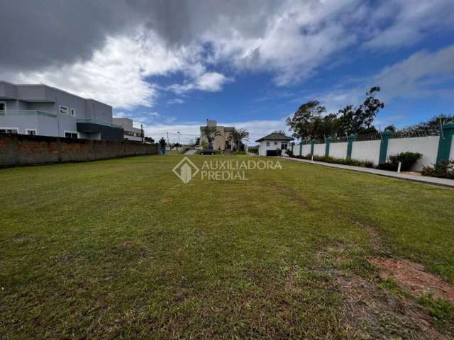 Terreno em condomínio fechado à venda na Rodovia Aparício Ramos Cordeiro, 110, Campeche, Florianópolis, 476 m2 por R$ 1.500.000