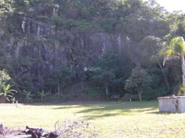 Terreno em condomínio fechado à venda na Ponta de Baixo, 1, Ponta de Baixo, São José, 22000 m2 por R$ 3.200.000