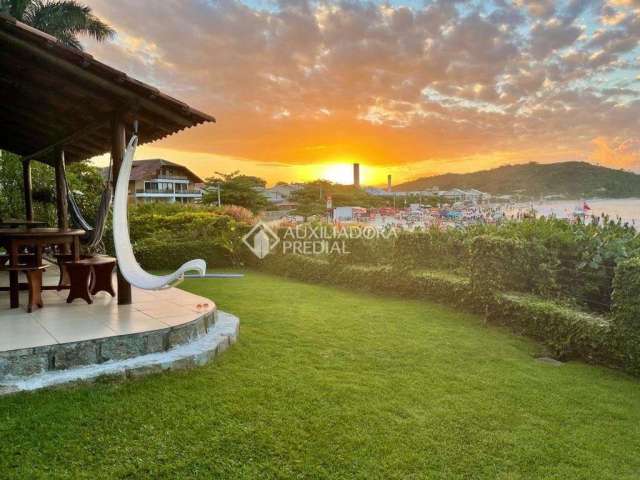 Casa com 4 quartos à venda na Rua Cônego Walmor Castro, 199, Ponta das Canas, Florianópolis, 1960 m2 por R$ 25.000.000