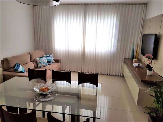 Vendo apt de três quartos, suite, três vagas no bairro Castelo