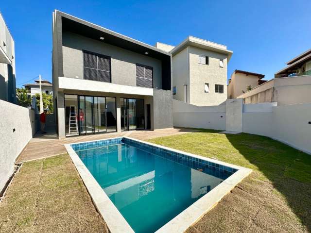 Casa à venda no Condomínio Terras de Atibaia ll