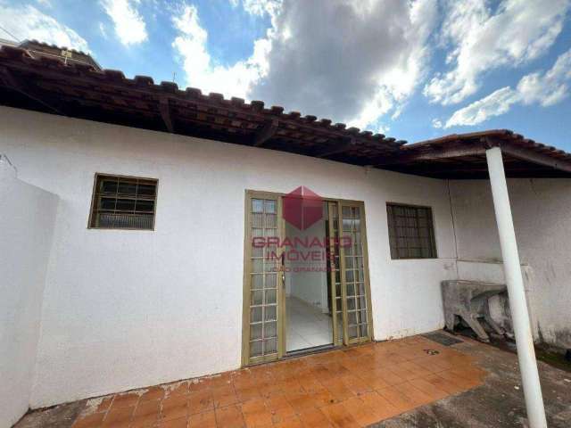 Casa com 2 dormitórios para alugar, 40 m² por R$ 1.290,00/mês - Chácara Paulista - Maringá/PR