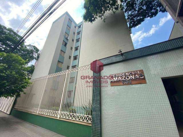 Apartamento com 3 dormitórios à venda, 66 m² por R$ 295.000,00 - Zona 03 - Maringá/PR