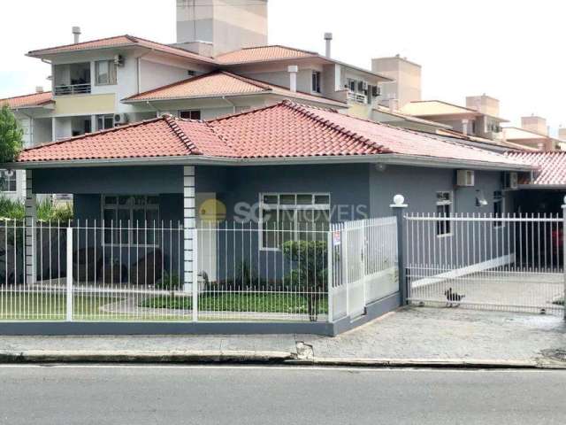 Casa com 4 quartos à venda no Canasvieiras, Florianópolis  por R$ 2.500.000