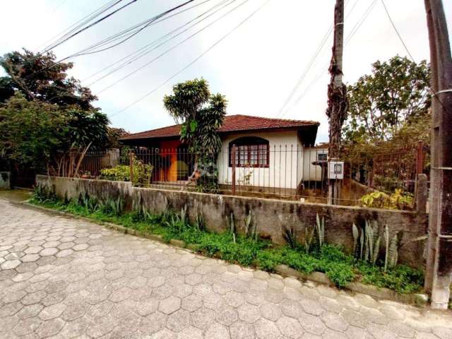 Casa com 2 quartos à venda no Ingleses, Florianópolis  por R$ 1.400.000