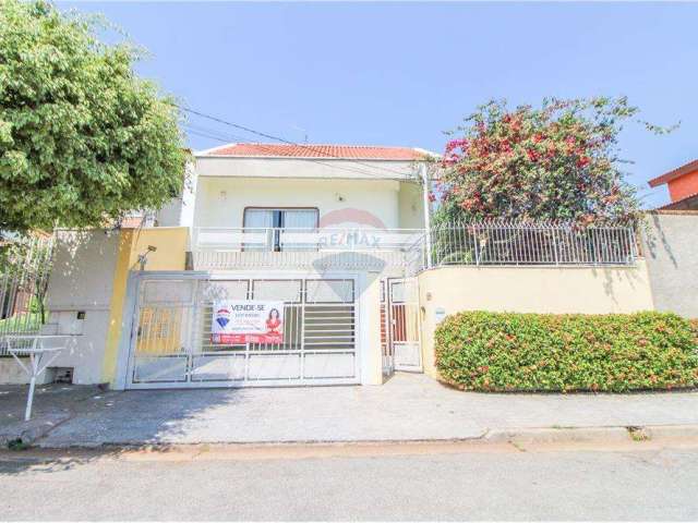 Casa à venda no Campolim R$ 1.400.000,00