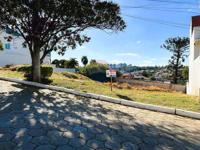 Oportunidade de terreno de 300m² á venda no Residencial Bosque São Francisco em Votorantim