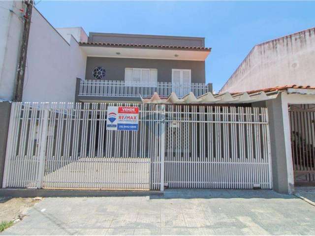 Sobrado, 215.09 mts. Execelente localizacão, Jardim Maria Antonia Prado. R$460.000,00