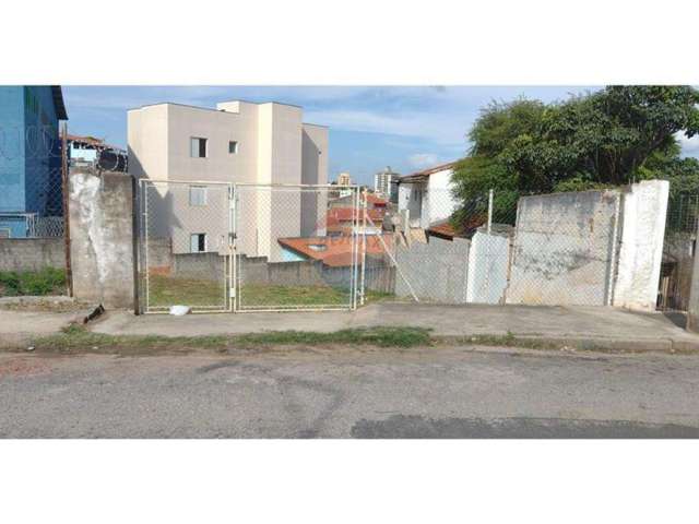 Terreno a venda com 335m² na Vila Barão Sorocaba - SP