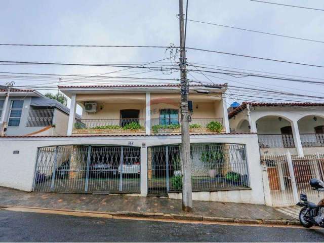 Excelente casa com 3 dormitórios no Jardim Santa Rosália, Sorocaba/SP