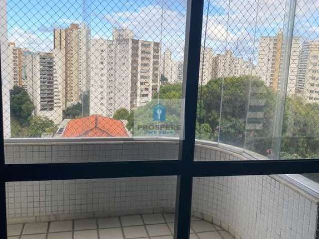 Quarto e sala nascente total no Corredor da Vitória, com varanda e 1 vaga de garagem