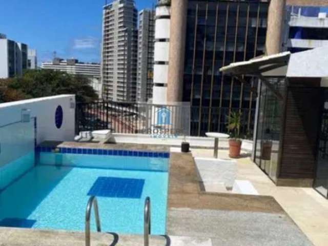 Cobertura com piscina privativa, 3 quartos sendo 2 suítes e 3 vagas de garagem