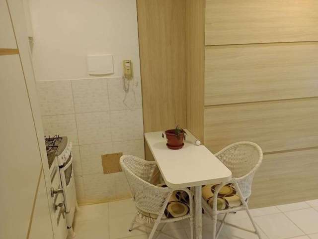 Loft com 1 dormitório, 35 m² - venda por R$ 305.000,00 ou aluguel por R$ 2.200,00/mês - Villas do Atlântico - Lauro de Freitas/BA