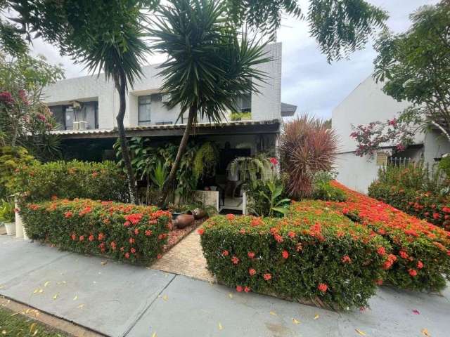 Casa com 3 dormitórios à venda, 131 m² por R$ 1.180.000,00 - Piatã - Salvador/BA